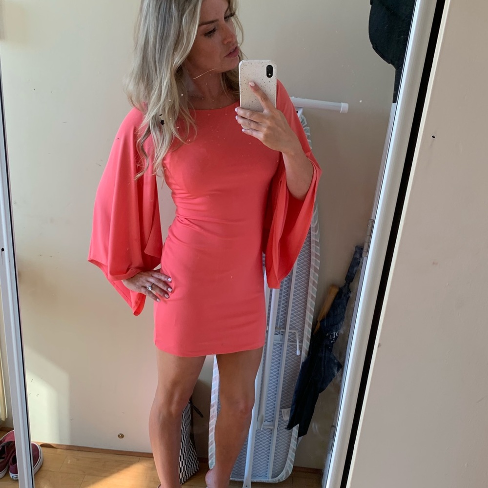 MARCIANO “Brunetta” Kimono Sleeve Dress 👘 🍊